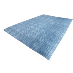 Geometrický modrý koberec...