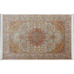 Iránsky hodvábny strojový...