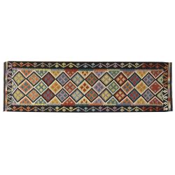 Obojstranný vlnený behúň Kelim